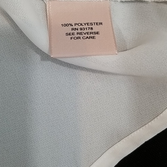 Philosophy Layered sleeveless button down top. M. - Picture 10 of 12